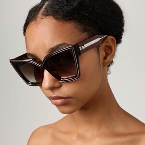 New! Valentino V GRACE VLS 126B Chic Oversized Burgundy Sunglasses, Authentic